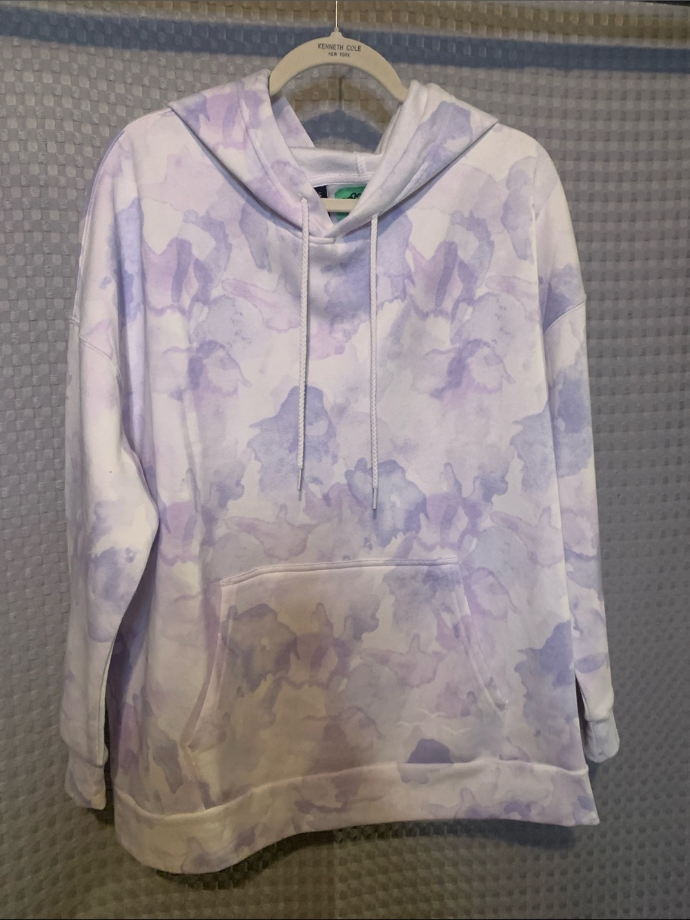 Kenneth Cole Lavender Tie-Dye Cowl Neck Hoodie Sweater